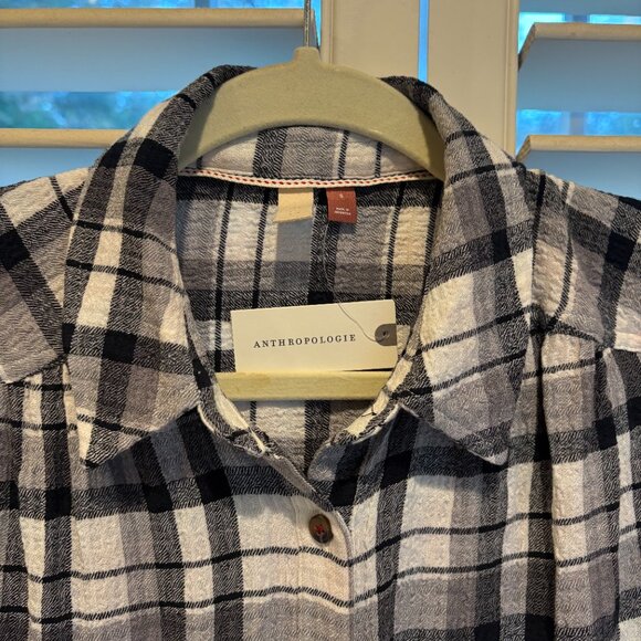 Anthropologie Relaxed Textured Button down - Picture 3 of 4